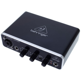 Behringer U-Phoria UMC22 Audiophile 2x2 USB Audio Interface with MIDAS Mic Preamplifier