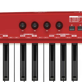 Behringer U-Control UMX610 Midi Keyboard